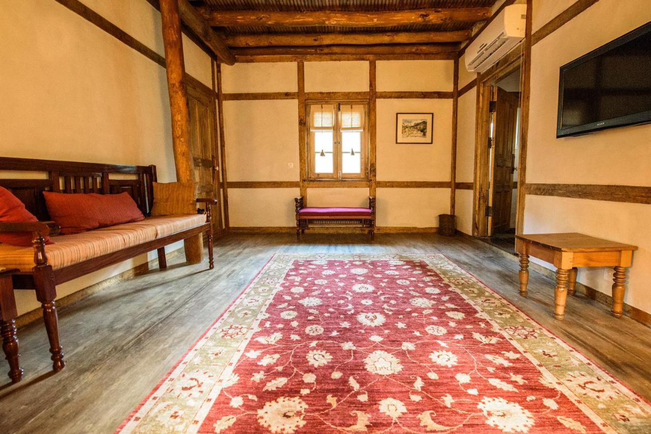 Serena Khaplu Palace Buitenkant foto